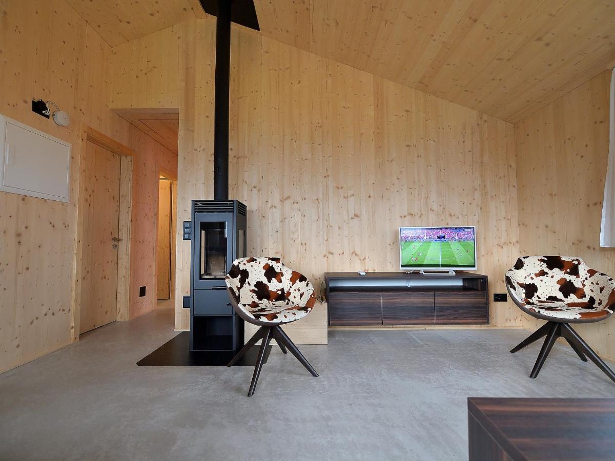 Holiday Home Superior Aclas Maiensaess Resort-1 By Interhome Urmein Exterior photo